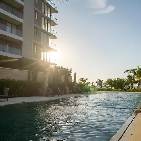 Apartamento Loft Con Salida Al Mar En *