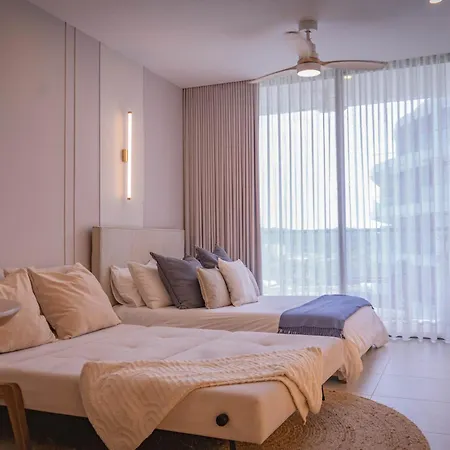 Apartamento Loft Con Salida Al Mar En